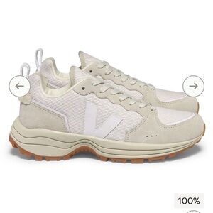 Veja Venturi Women's Sneakers in White and Cream